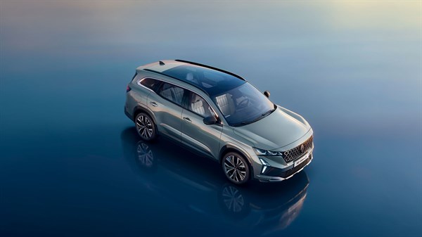 full hybrid E-Tech - advantages - Renault