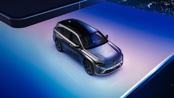 Renault Koleos full hybrid E-Tech - gran techo panorámico con apertura eléctrica