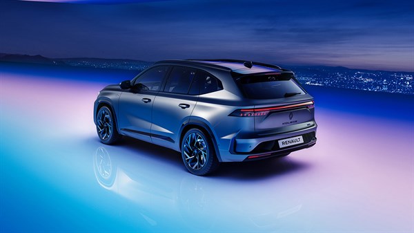 Renault Koleos full hybrid E-Tech 
 - luces traseras led diseñadas con precisión
