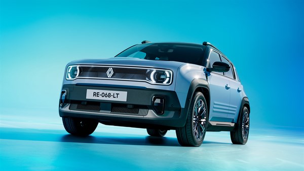 versatile - Renault 4 E-Tech electric