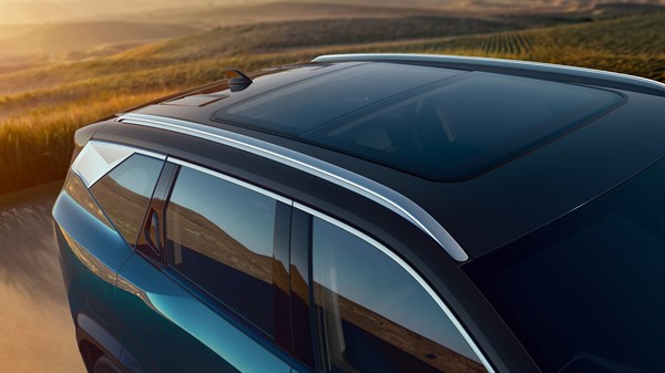 Renault Boreal - bitone bodycolor with black roof