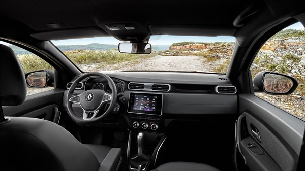Renault DUSTER - Design intérieur - systèmes de réglages pour le siège conducteur et le volant.